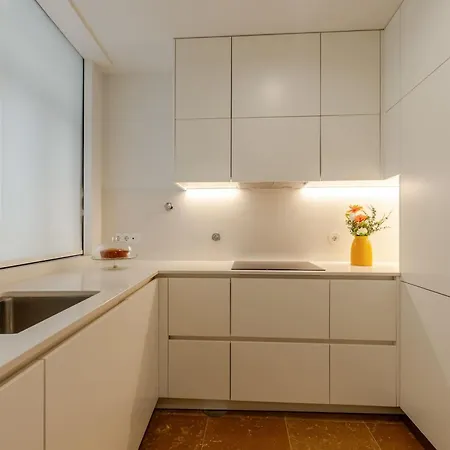 Stylish Oceanfront 3-suite Retreat By Hostwise Appartement