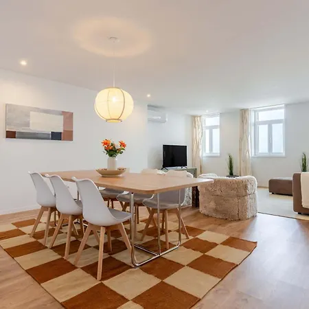 Appartement Stylish Oceanfront 3-suite Retreat By Hostwise *