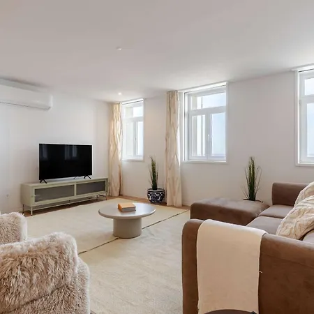 Appartement Stylish Oceanfront 3-suite Retreat By Hostwise Oporto