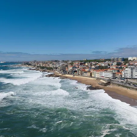 Stylish Oceanfront 3-suite Retreat By Hostwise Appartement